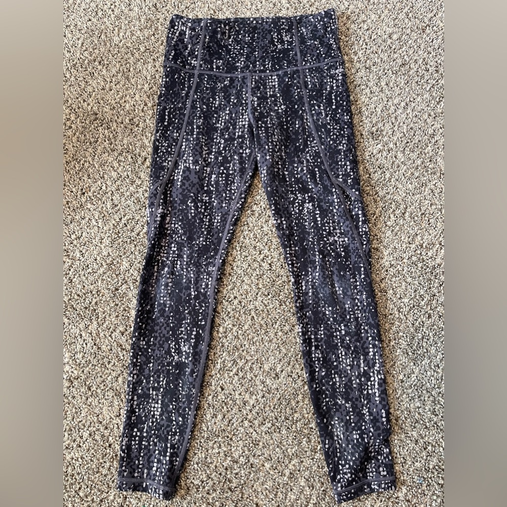 Athleta nwot leggings size small super comfy